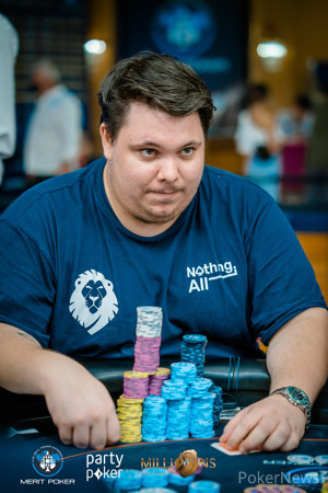 Desnos Dominates Day 1a; Madanzhiev Among the Big Stacks