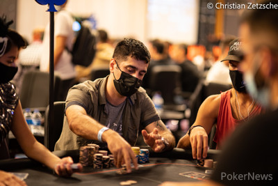 Atsiz Leads After Day 1a; Dichev and Mojaverian Among the Big Stacks