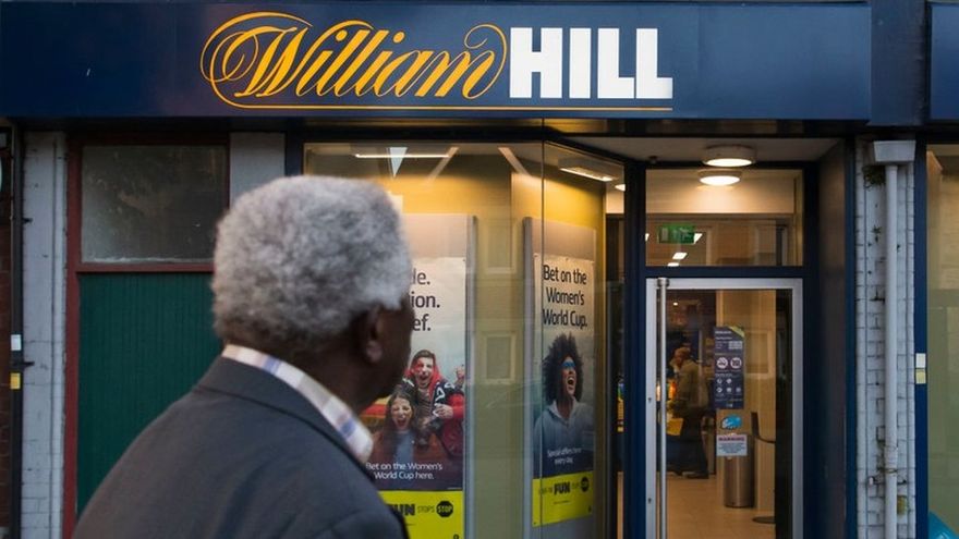 William Hill Under Fire for Selling Food to Attract More Gamblers, Crown Melbourne Gets Off Lightly & More