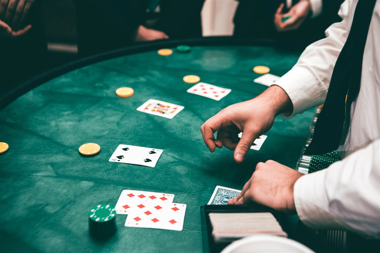 7 Business skills that Poker can teach you