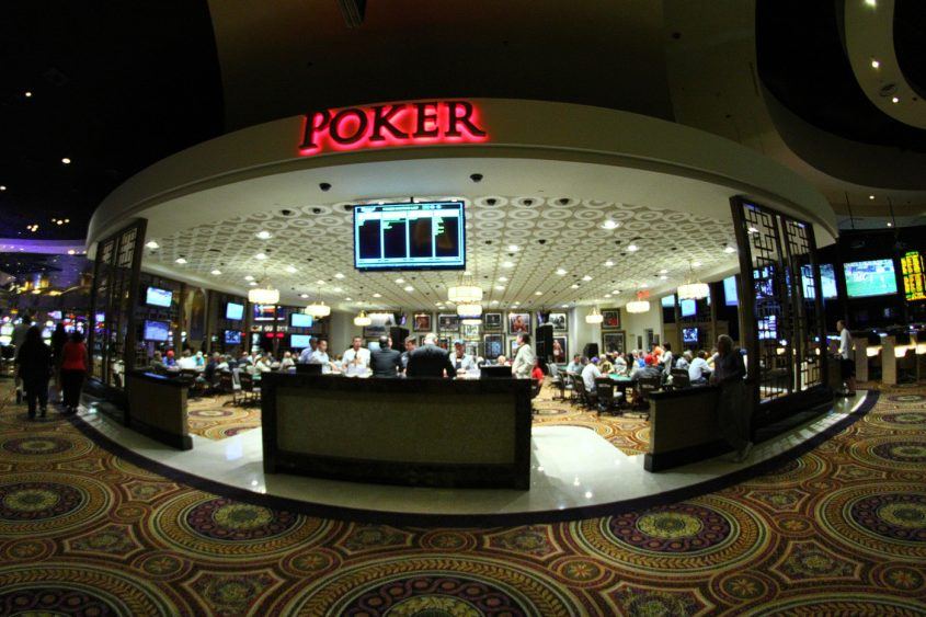 Caesars Palace Poker Room Closes Temporarily