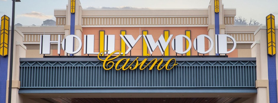 Two Hollywood Casinos in Pennsylvania Open Poker Rooms